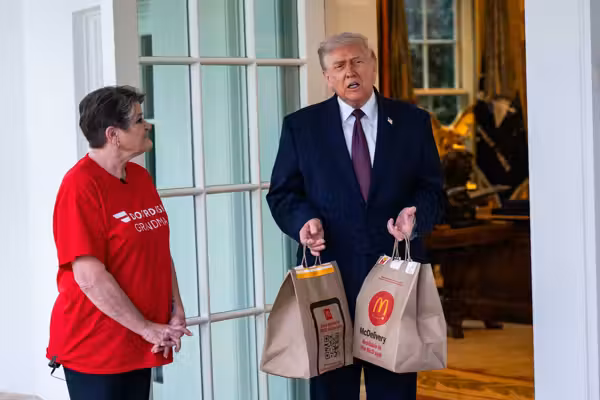 Liberals SPEW hatred at DoorDash after marketing stunt with Trump at White House