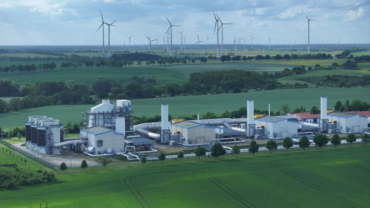 Like Germany, the US is greening its grid toward catastrophe