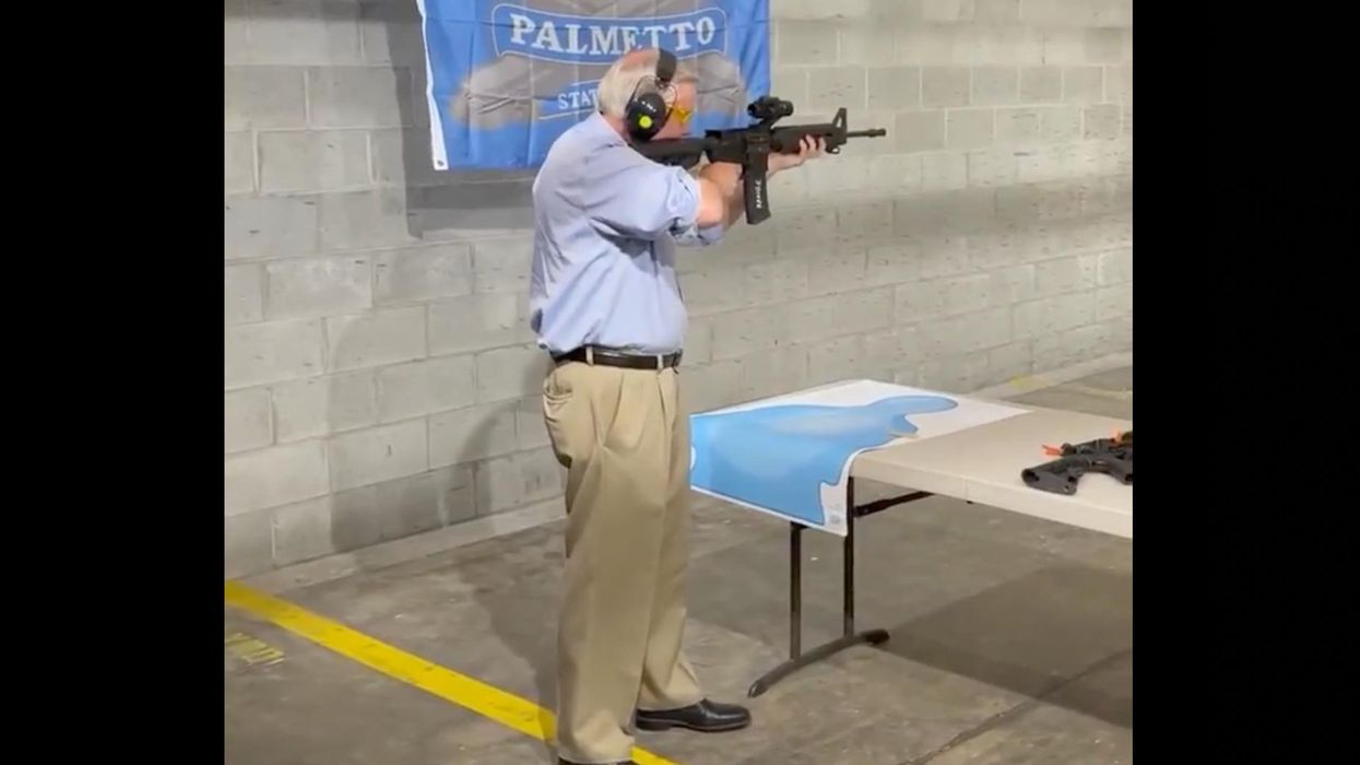 Lindsey Graham flaunts AR-15 skills in video, hails importance of 2nd Amendment: 'I want to put every United States senator on the record'