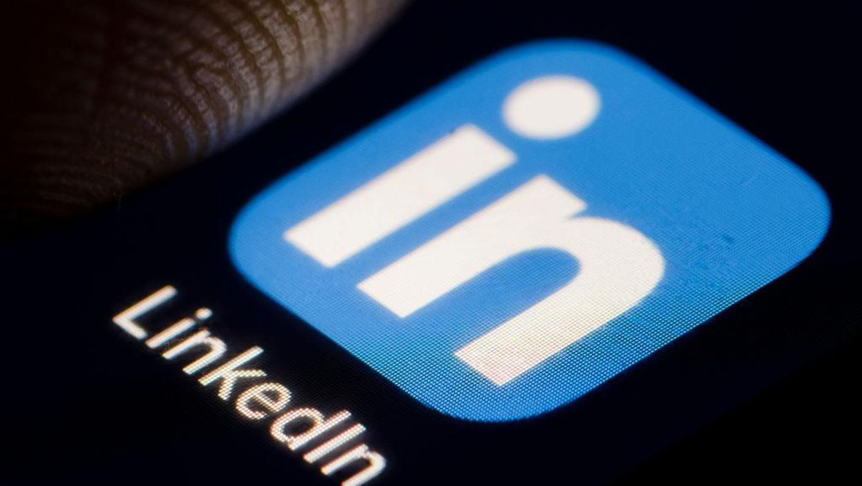 LinkedIn censors US journalist on behalf of the Chinese Communist Party over 'prohibited' content, offers to 'help' her make her profile CCP-approved