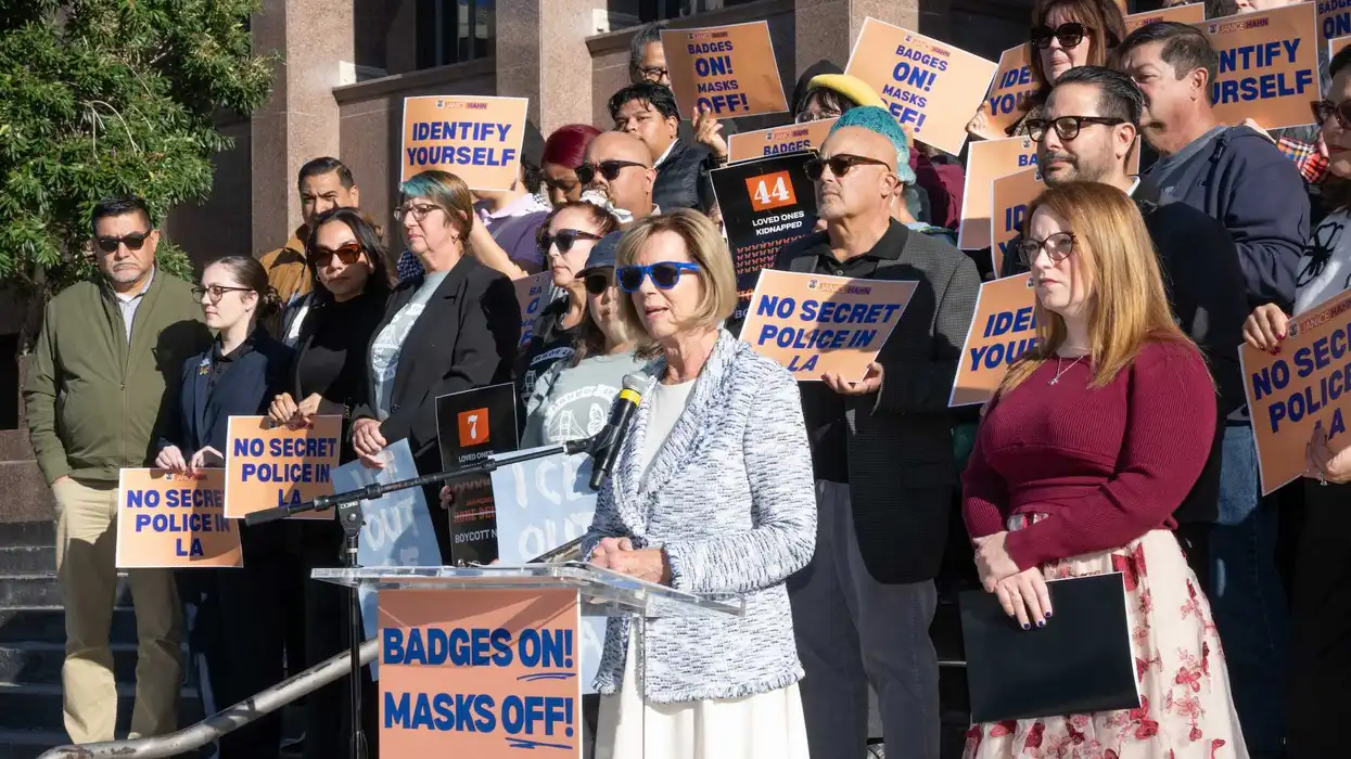 Los Angeles County Democrats vote to ban ICE from using masks — and the DOJ issues defiant response