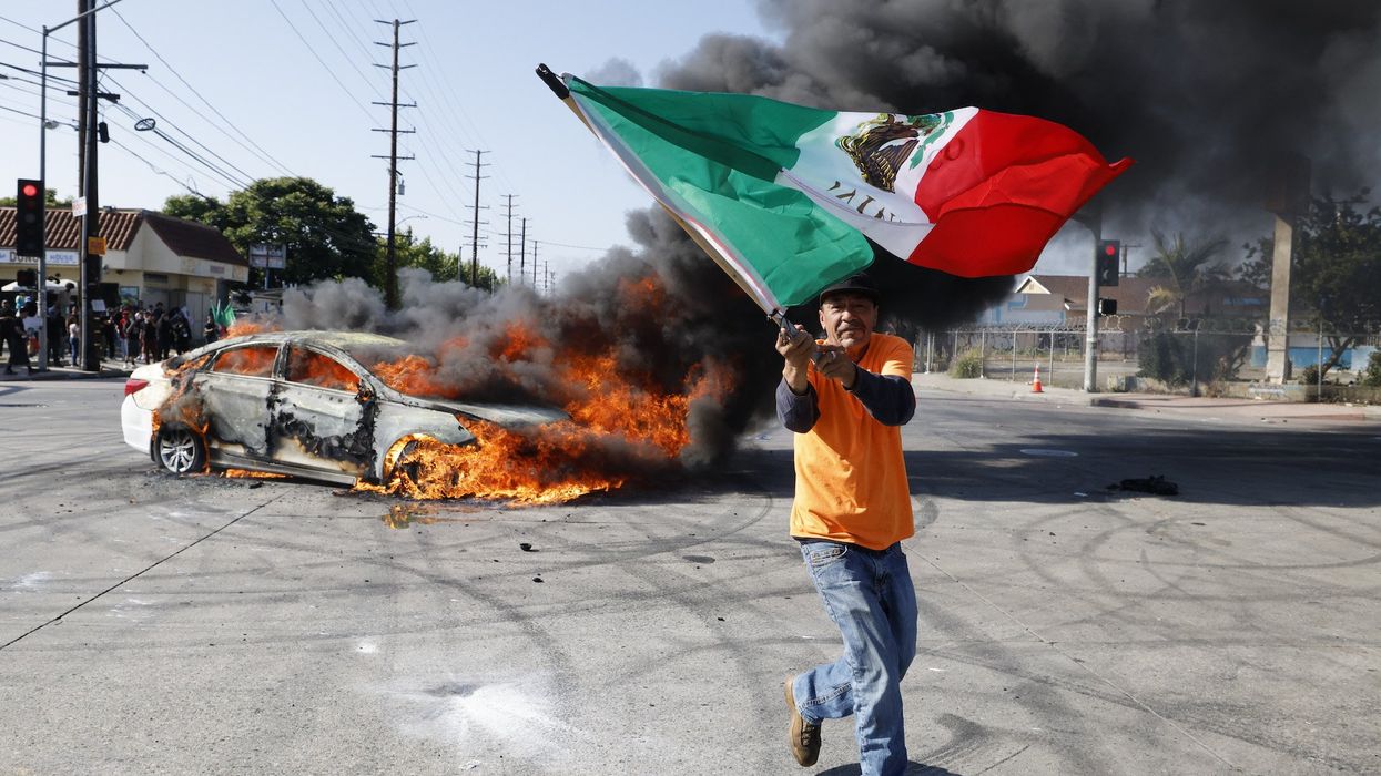 Los Angeles descends into chaos after police chief says officers will not aid ICE agents; Trump sends National Guard troops