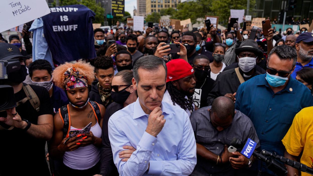 Los Angeles Mayor Eric Garcetti admits protests spreading COVID-19; gets ripped for double standard