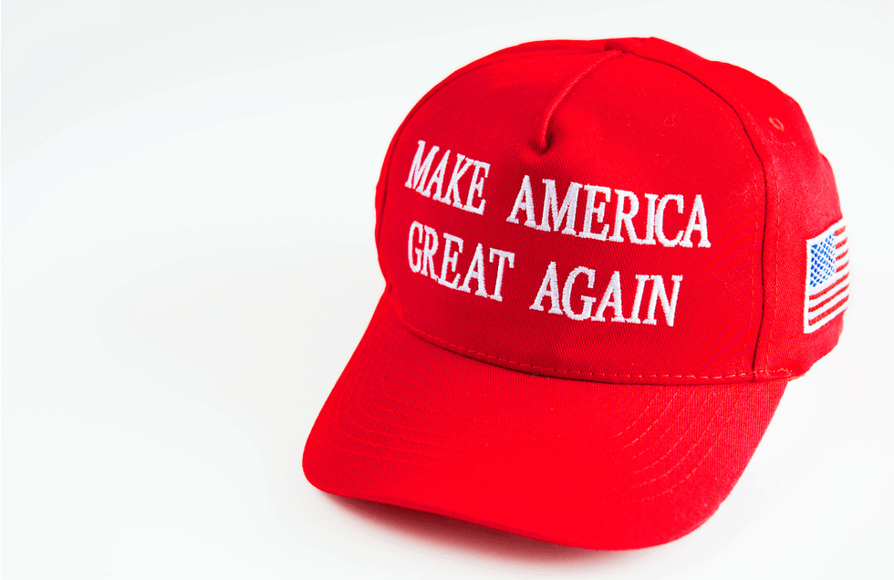 MAGA hat-wearing school bus driver chooses principles over job after 'absurd' student complaint
