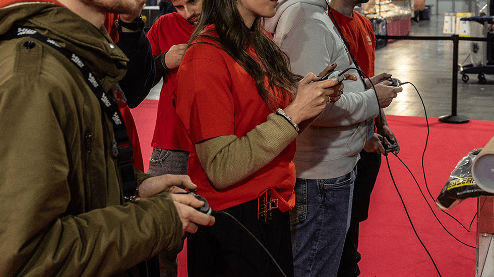 'Make a lot of money': Trump administration has a job opportunity for adult video gamers