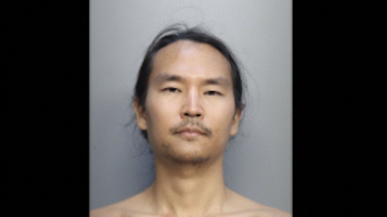 Man allegedly tells woman at bus stop, 'I can rape you if I wanted,' then repeatedly stabs different female recording him on video