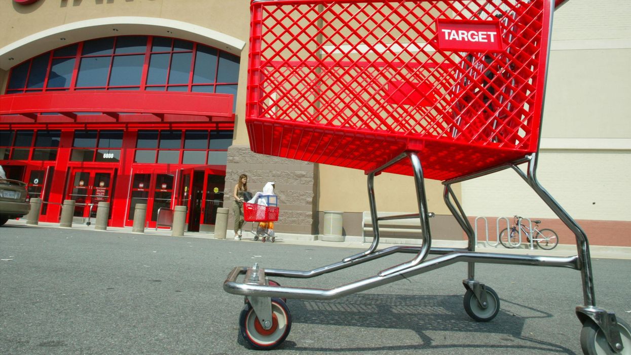 Man approaches woman outside Target, demands cash. When she refuses, he slashes her: Police