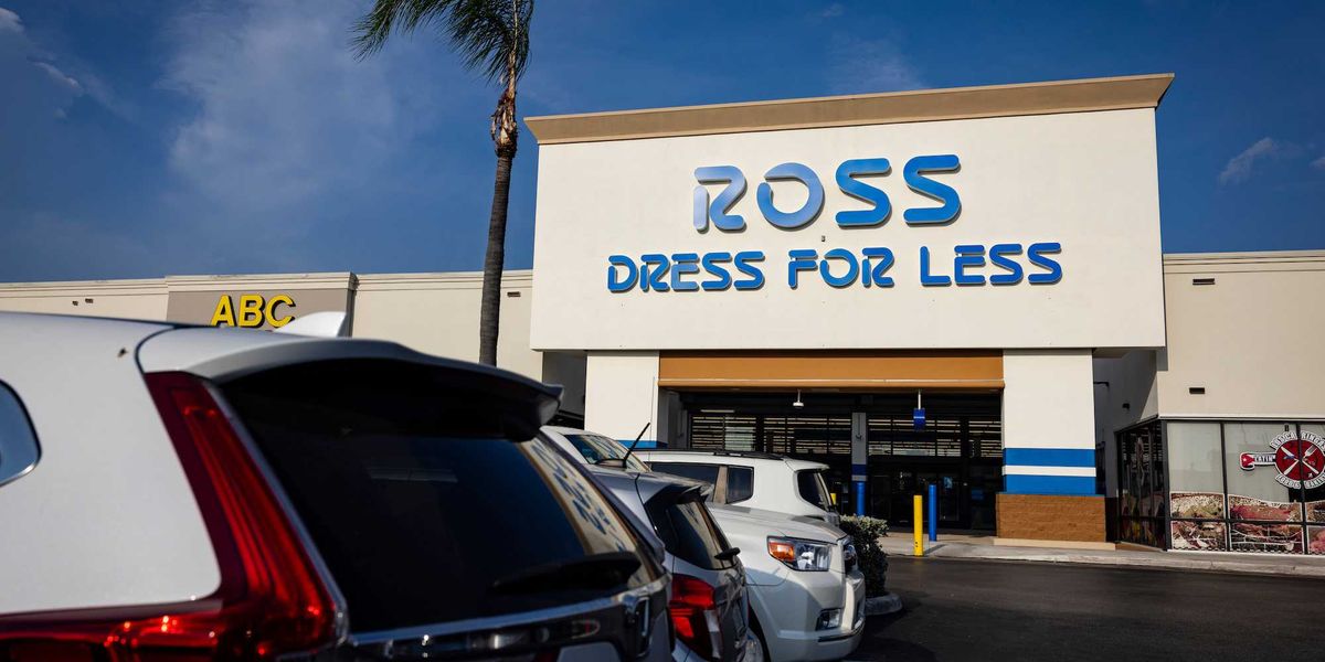 Man arrested for disgusting act on female store worker — and it's not his first time, cops say