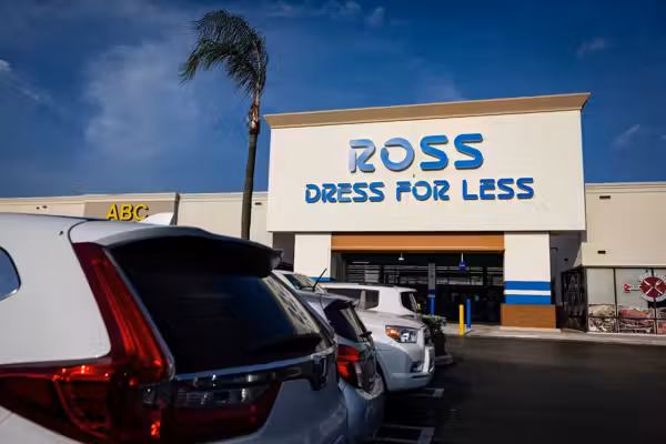 Man arrested for disgusting act on female store worker — and it's not his first time, cops say