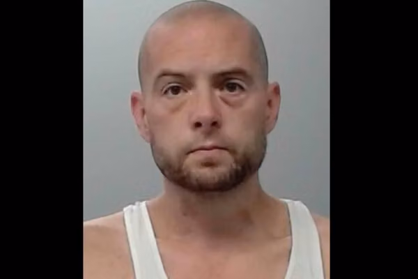 Man faces 6 felony hate crime charges over alleged threats to Muslim women wearing hijabs