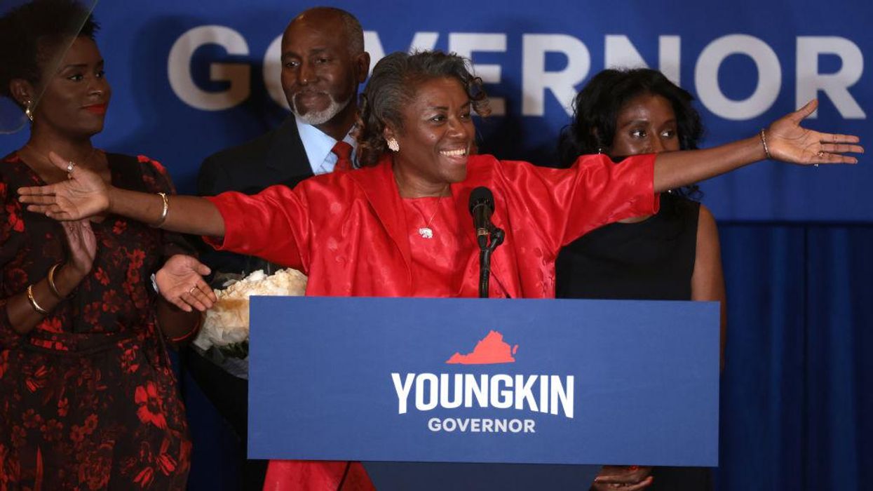 Marine vet Winsome Sears celebrates win in Virginia lieutenant governor race with 'USA' chant, says she's 'living proof' of American dream in patriotic speech