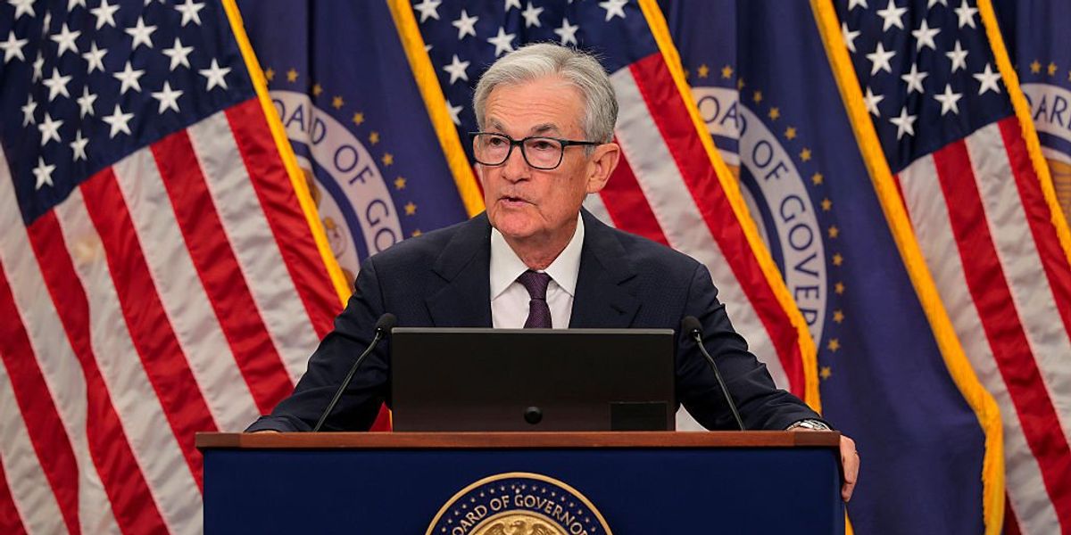 Market soars after Fed finally cuts interest rate Market soars after Fed finally cuts interest rate