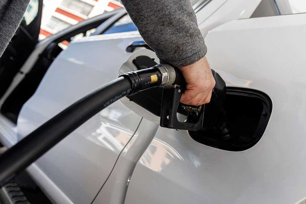 Markets respond favorably to Trump's ceasefire announcement, relieving some economic pressure