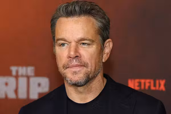 Matt Damon: Netflix dumbs down movies for attention-impaired phone addicts