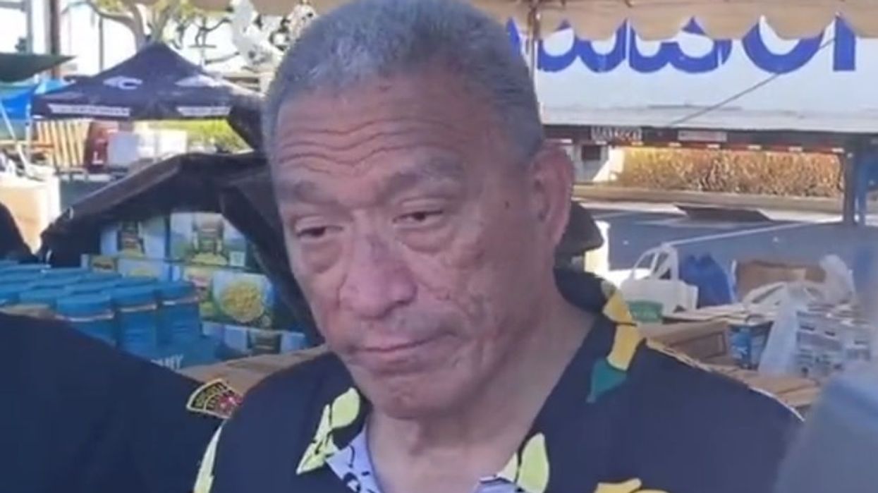 Maui mayor taken to task about number of missing children, overall government response to deadly fires: 'You're a disaster!'
