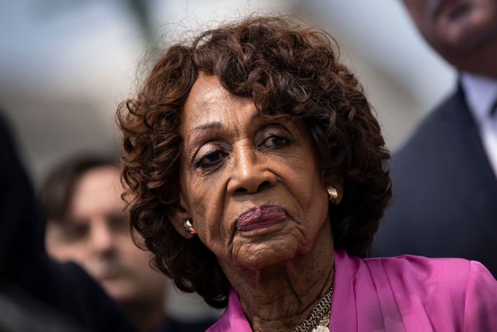 Maxine Waters urged radicals to harass lawmakers in public. Turns out‚ she';s not keen when they come for her.