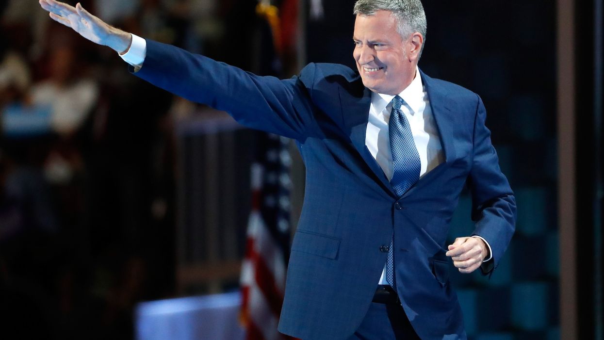 Mayor Bill de Blasio singles out religious group in warning about social distancing, and he's getting roasted for it