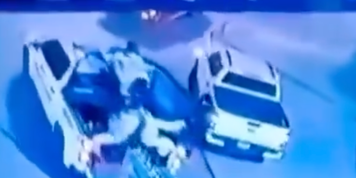 NextImg:Mexican drug lords go on killing rampage, gun down 6 police officers who stole drug shipment | Blaze Media