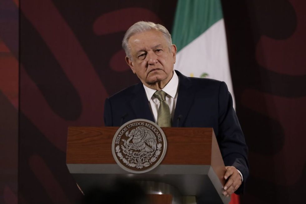 Mexico demands investigation into how drug cartels have US military-grade weapons‚ including rocket launchers and machine guns