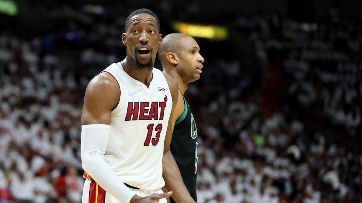 Miami Heat urge fans to call senators and demand gun control laws