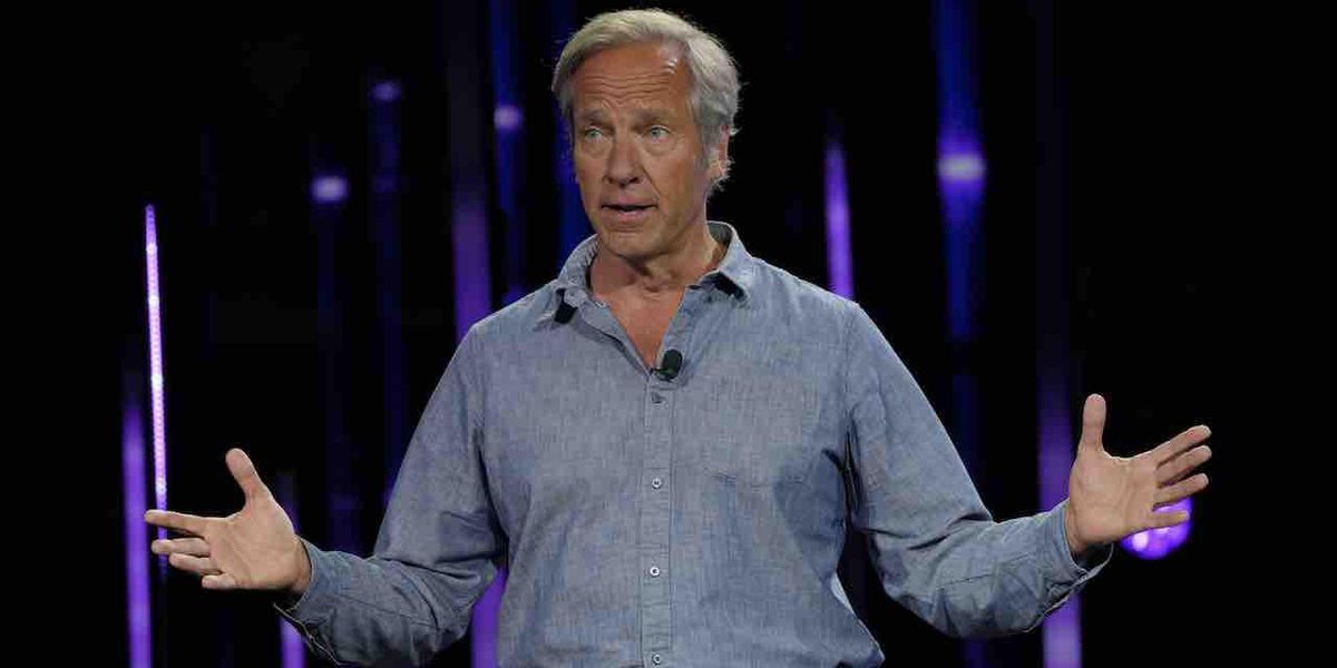 Mike Rowe says US gov't revoked permits to film 'Dirty Jobs' episode at last minute — allegedly over Rowe's 'personal politics' | Blaze Media