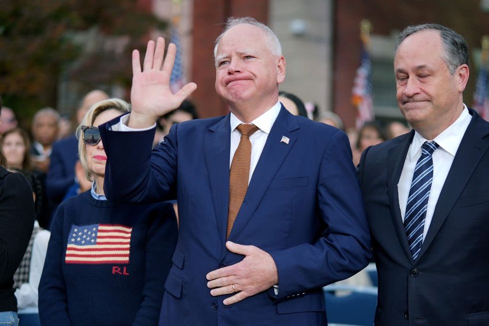 Minneapolis police officers rip into Tim Walz's 2024 VP run: 'That made no sense'