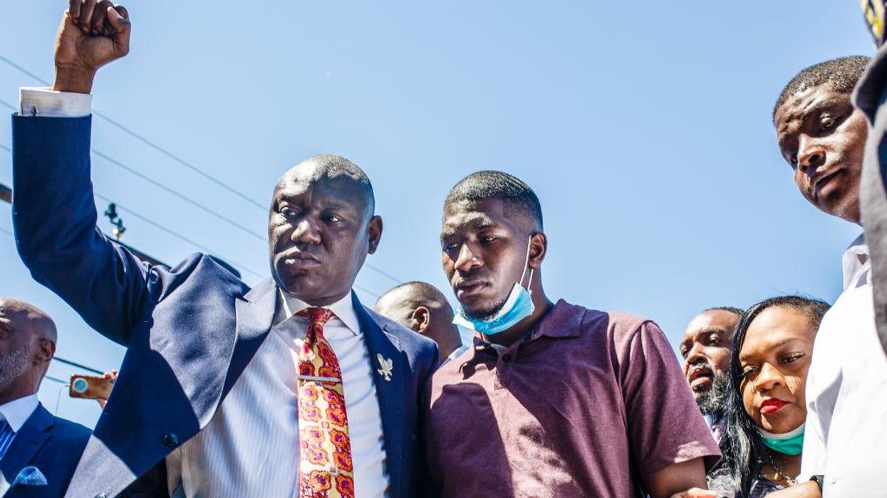 Minneapolis reaches settlement with George Floyd's family for record $27 million
