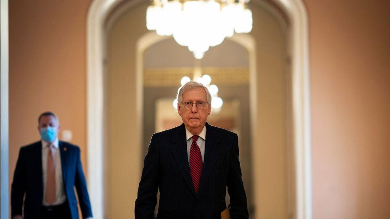 Mitch McConnell wants 10 Republicans to help Democrats raise the debt limit