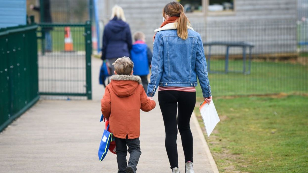 Mother required to sign NDA to enter public middle school, lawsuit claims