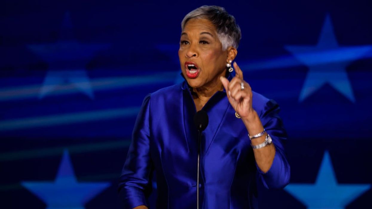 Multimillionaire Democrat bashes JD Vance in DNC speech for rising above poverty