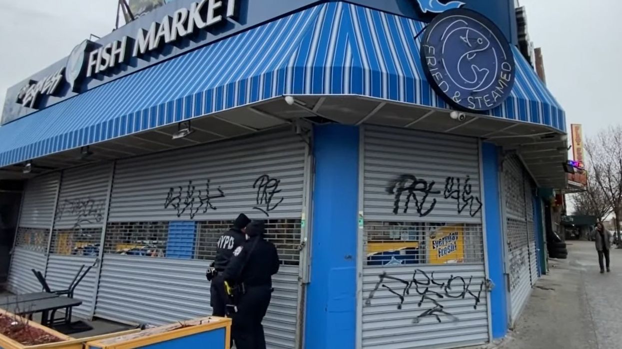 Murder charges dropped against Harlem fishmonger who allegedly gutted a man in deadly brawl over stolen shrimp