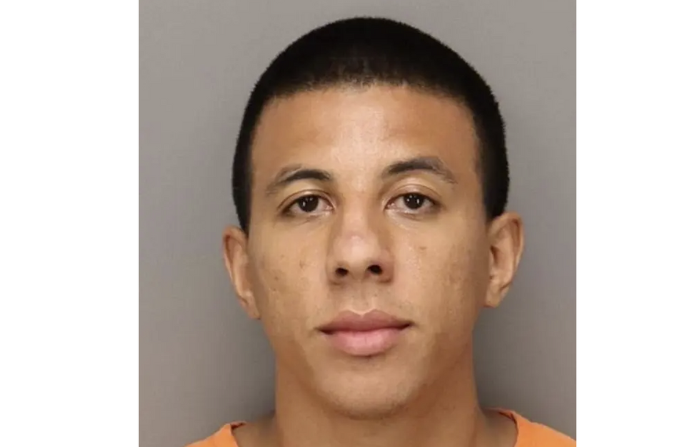 'My laptop is a bomb': Florida man's alleged mid-flight bomb threat forces emergency landing — now the FBI is involved