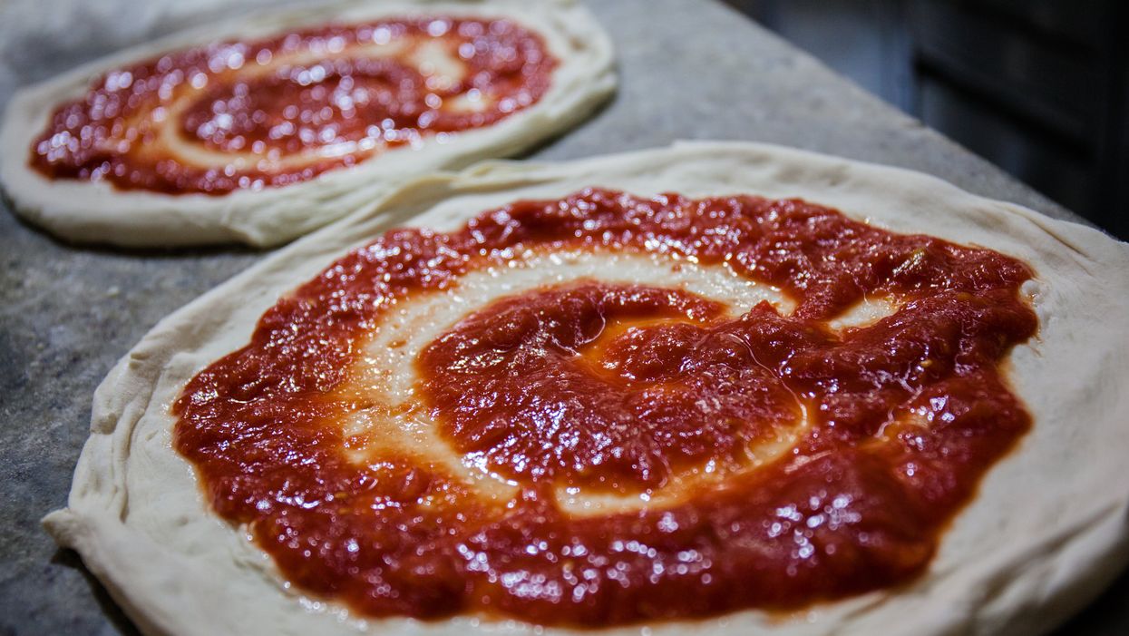 National guardsmen deployed for DC riots reportedly discover glass in their pizza