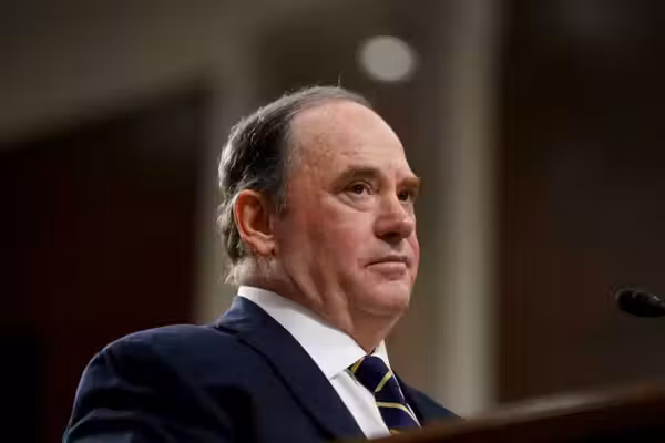 Navy secretary abruptly fired despite ongoing Iran blockade