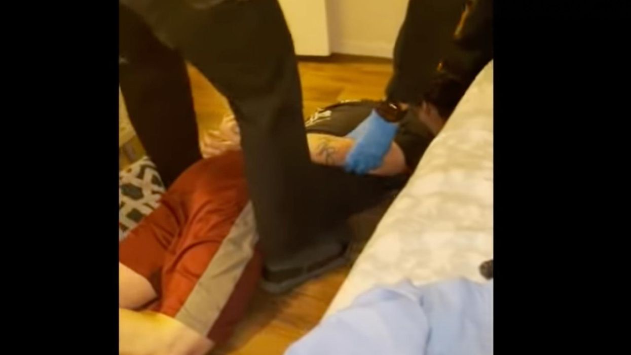 Navy vet's family says police knelt on his neck during detainment, killing him. Police say that absolutely did not happen.