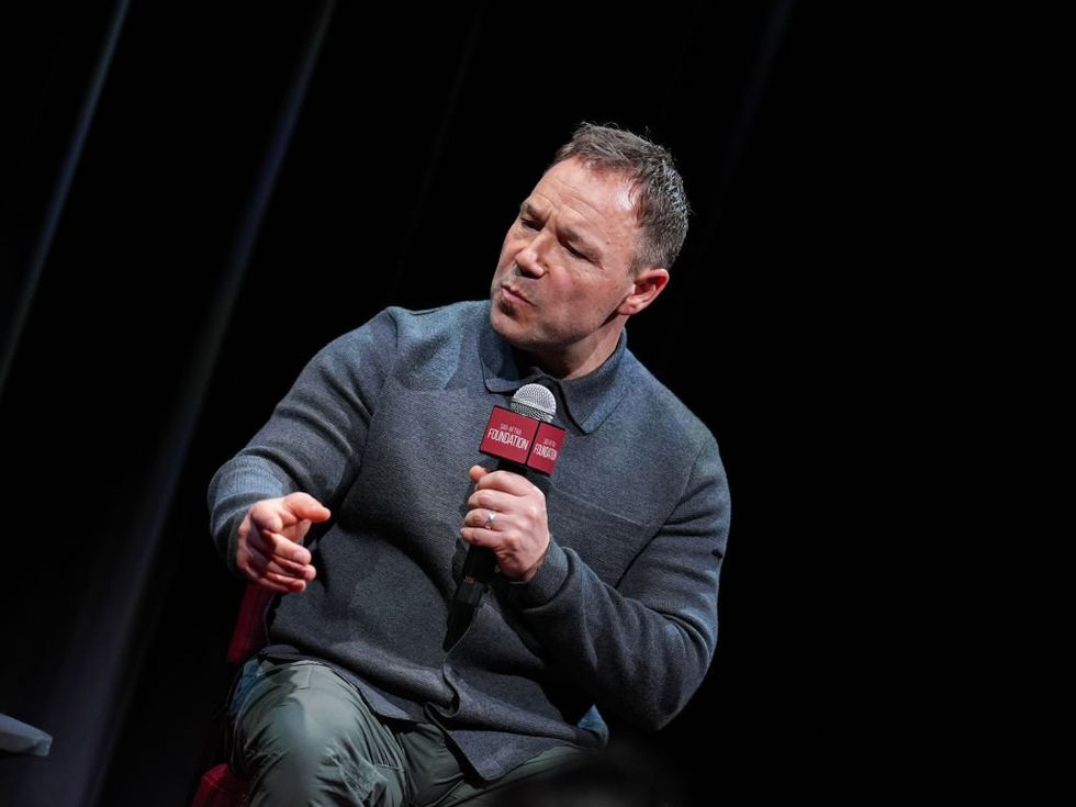 Netflix sounds an alarm with painful 'Adolescence'