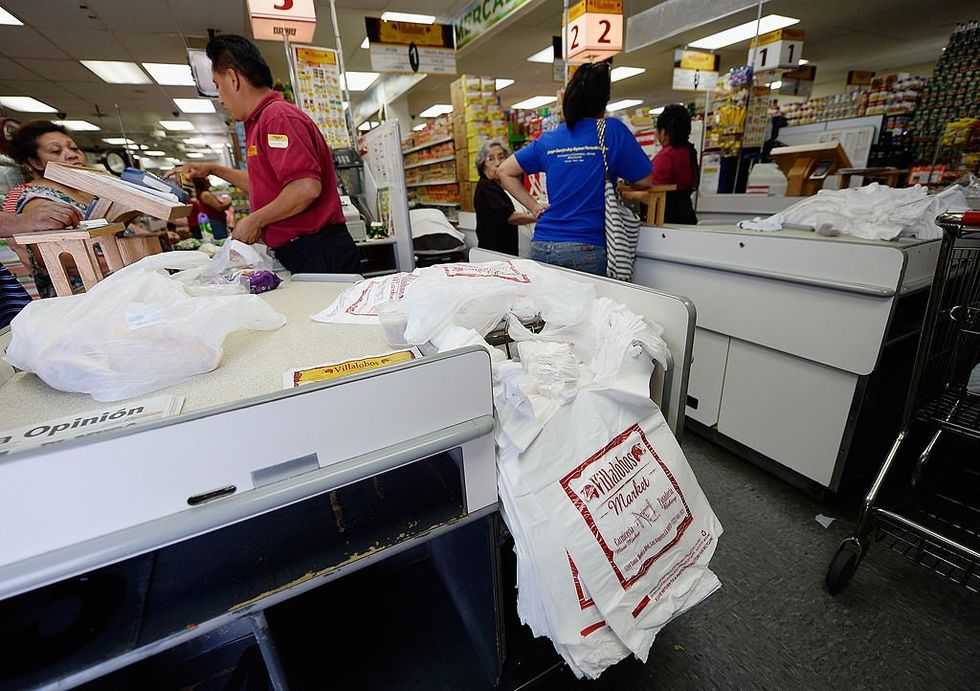 New Jersey plastic bag ban caused 300% increase in plastic use‚ 500% increase in pollution‚ study shows