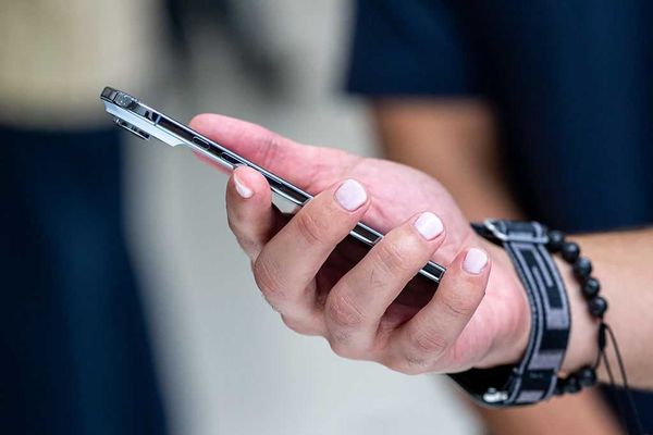 New phone? Set it up like this — or you might kiss your data goodbye