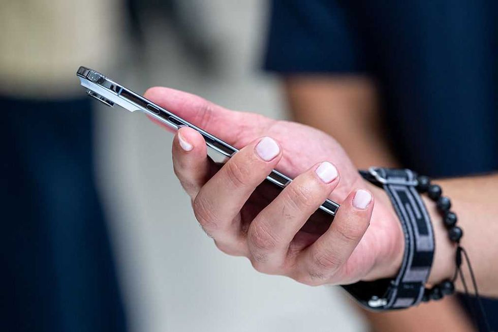 New phone? Set it up like this — or you might kiss your data goodbye