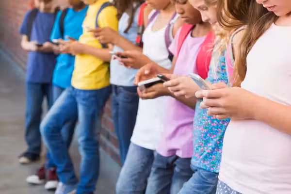 New York schools banned smartphones a year ago — and it seems to be a smart idea