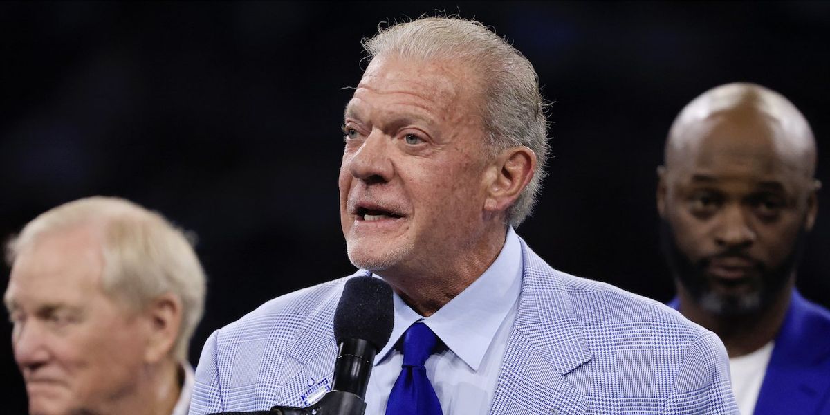 NextImg:NFL owner reportedly says cops 'prejudiced' against him for being a 'rich, white billionaire' led to his 2014 DWI arrest | Blaze Media