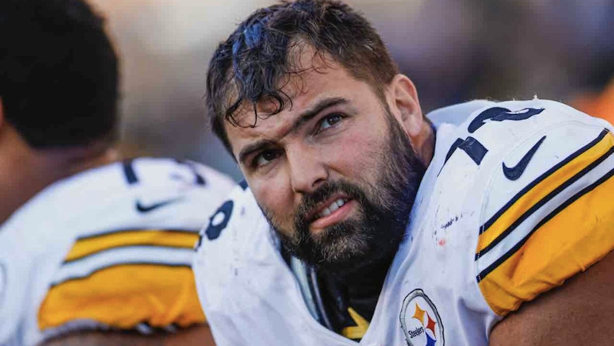 NFL player covers name of police shooting victim on helmet in favor of Army vet killed in Iraq — and shooting victim's mother is irate