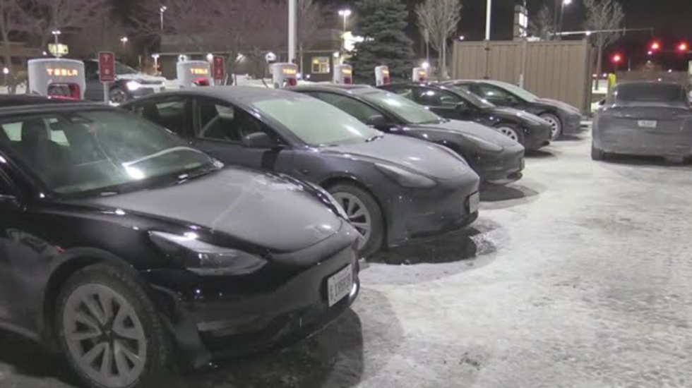 'No one knew what to do': TeslasÂ  abandoned and towed after heading to frozen charging station