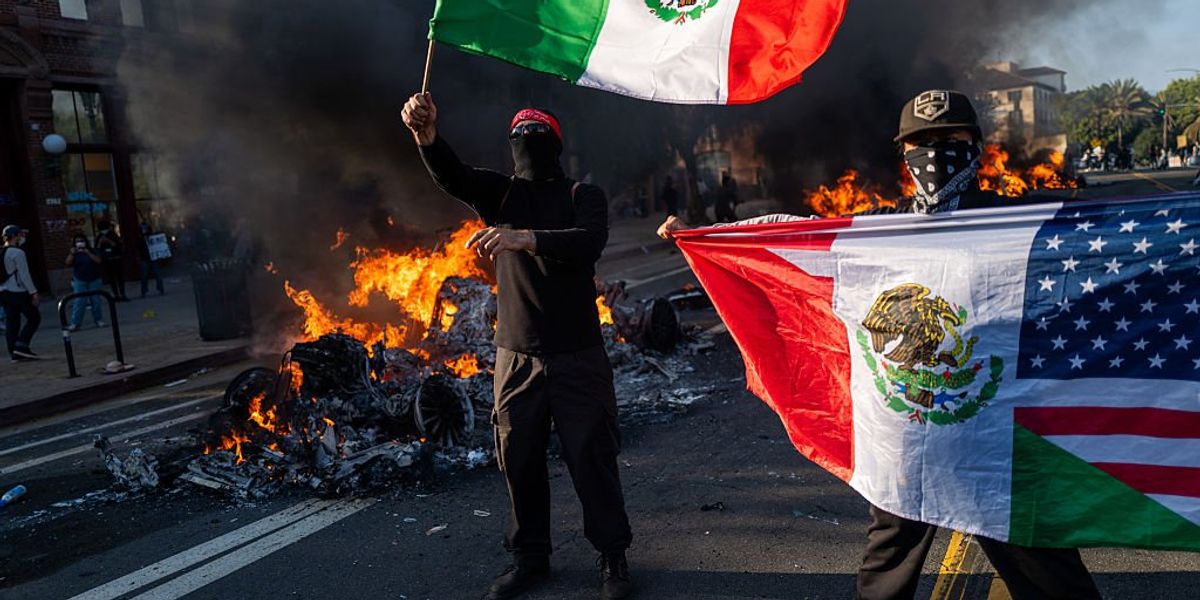America under siege as mobs burn flags and cities America under siege as mobs burn flags and cities