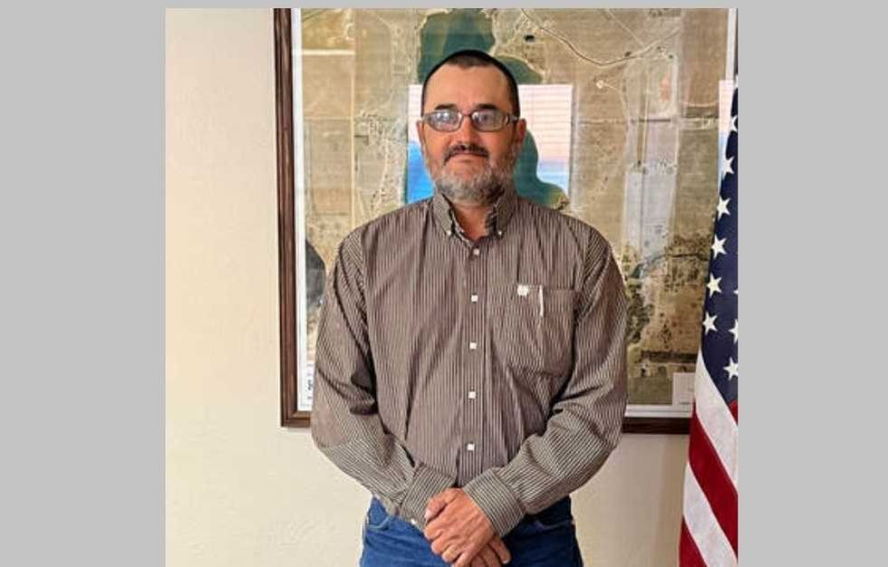 Noncitizen Kansas mayor accused of voter fraud has cast dozens of ballots since 2000, documents show