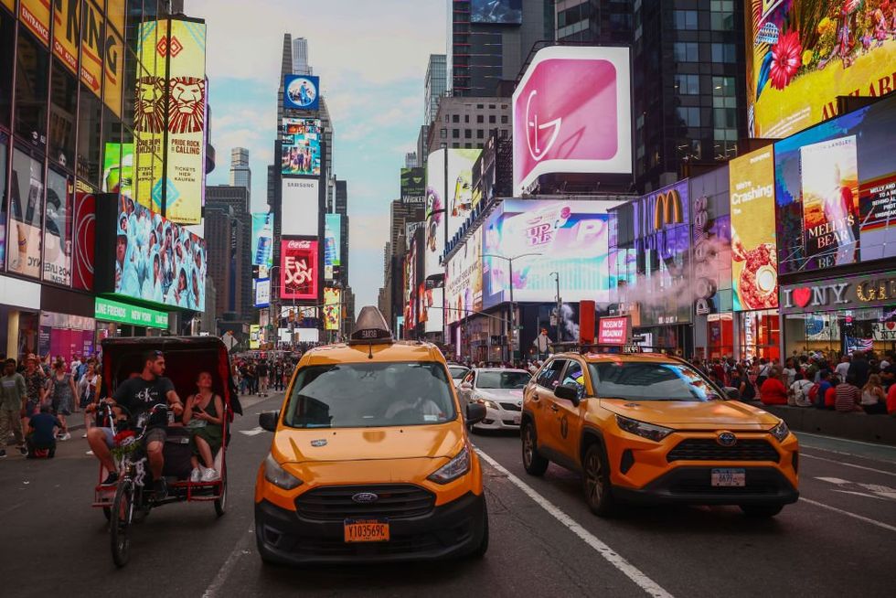 NYC last: Alleged scheme gave driver's licenses to Chinese illegal aliens — even if they can't drive