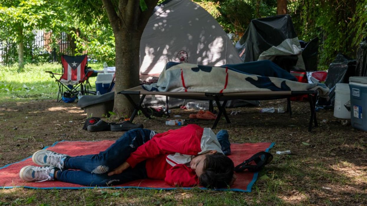 NYC to open 2,200-bed migrant shelter for men despite boasting about recent closures, declining arrivals