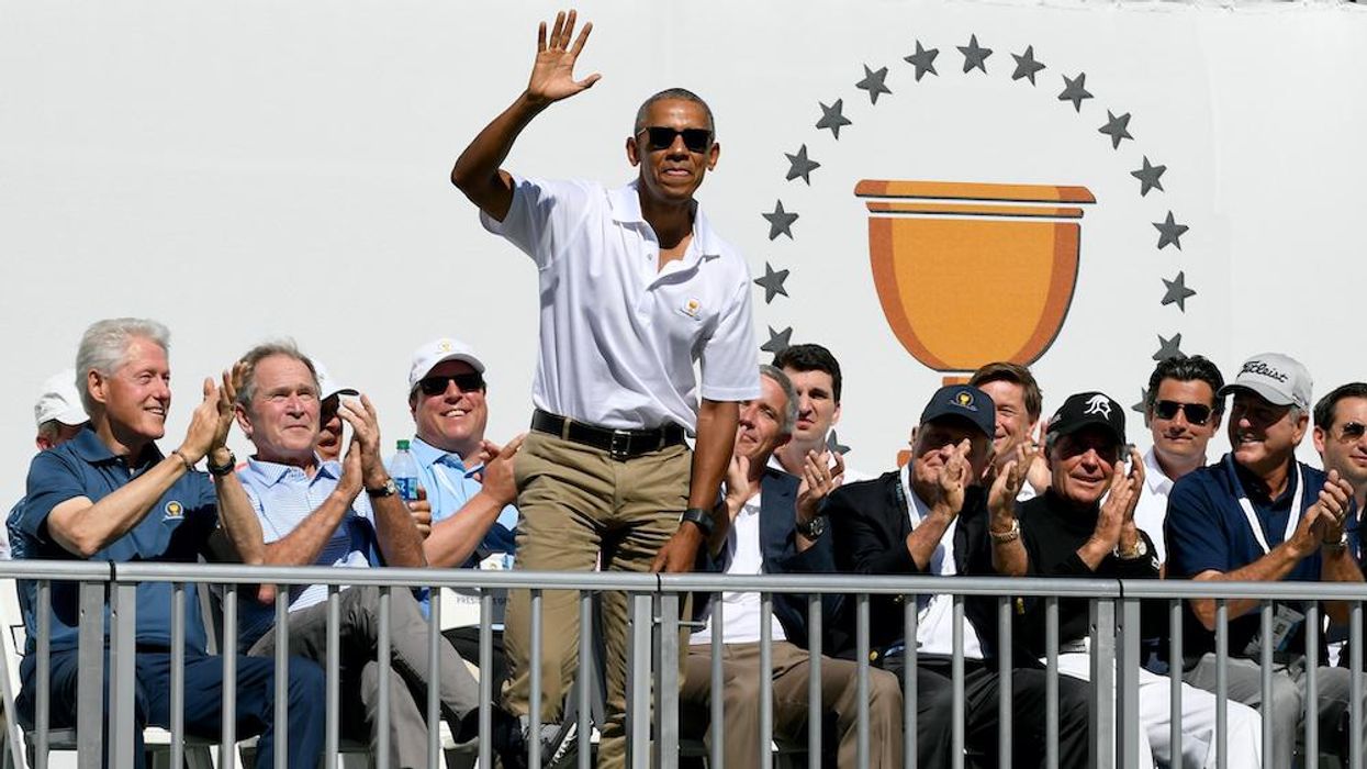 Obama plans massive birthday bash with 700 people — even as COVID surge prompts gov't health warnings