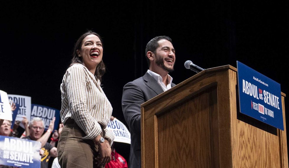 Ocasio-Cortez dumps BIG MONEY into El-Sayed campaign