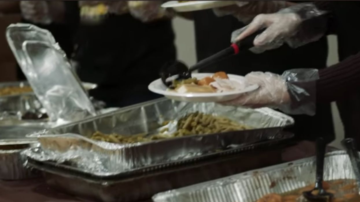 Oklahoma megachurch organizes mass Thanksgiving meal for congregation of thousands: 'Bring a neighbor'